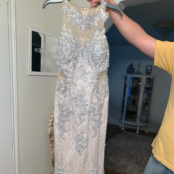 prom/homecoming dress! - Picture 2 of 5